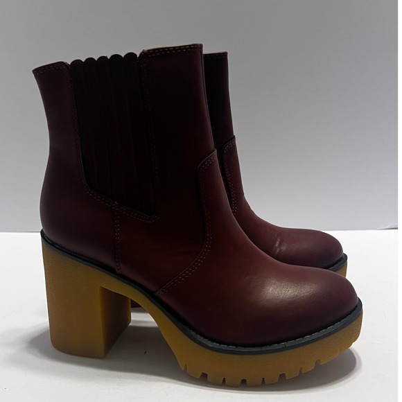 Sun + Stone Shoes - NEW Sun + Stone Chunky Platform Ankle Boots Burgundy Lug Sole Side Zip Fashion